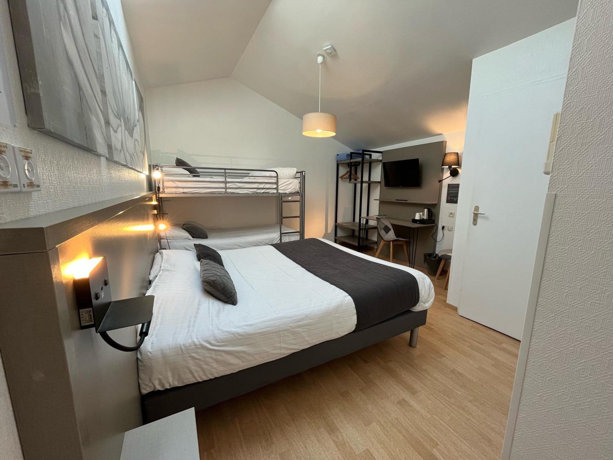 Cit'Hotel Le Cheval Blanc Cognac Centre Экстерьер фото