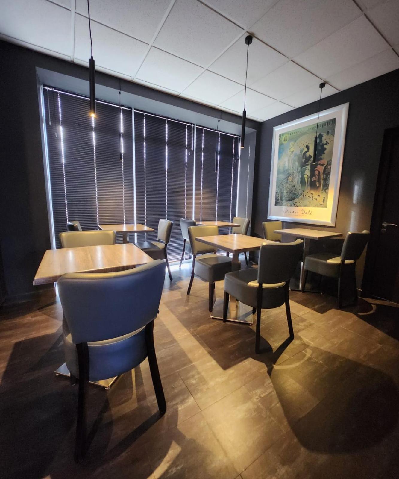 Cit'Hotel Le Cheval Blanc Cognac Centre Экстерьер фото